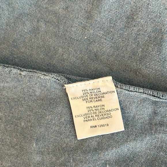 Women’s Sweater Size Small but could be a one size. Blue Turtle Neck Beautiful! - Picture 9 of 9